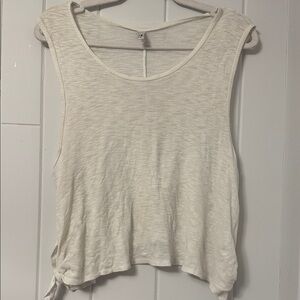 Women's White Sleeveless Top